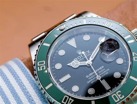 Rolex's NEW Green Bezel Rolex Submariner Date 126610LV